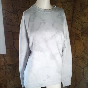 Elegant Marble Gray Crew Neck Sweater